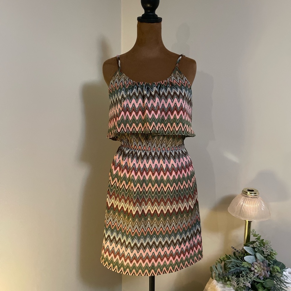 Zigzag Pattern Sleeveless Dress